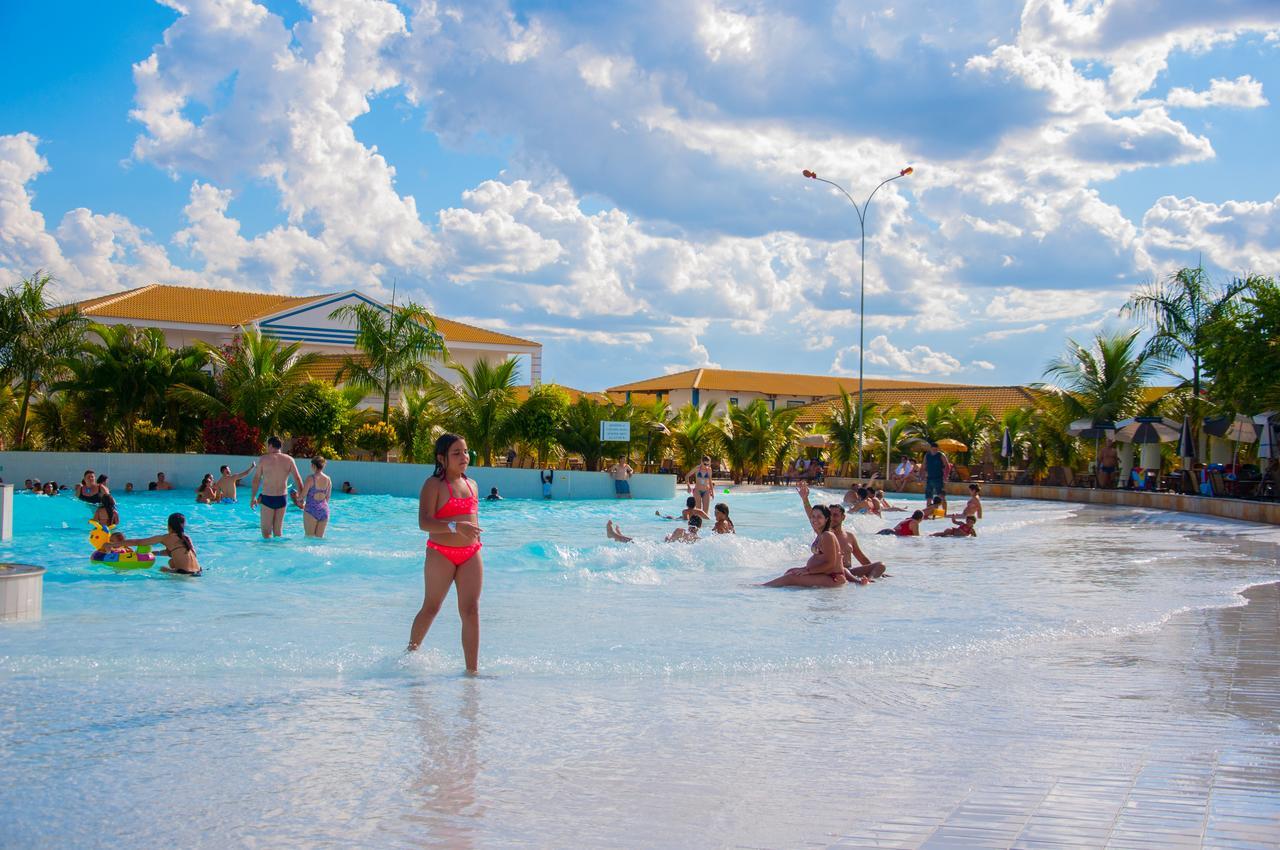 Lacqua Di Roma, Com Fogao Geladeira E Parque Aquatico 24H Caldas Novas Luaran gambar